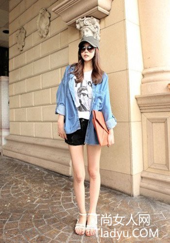 走向高街裤装巧妙搭配 穿出明星的影响力