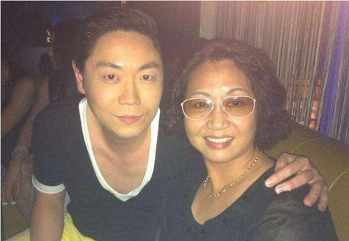 元秋真正的老公是谁