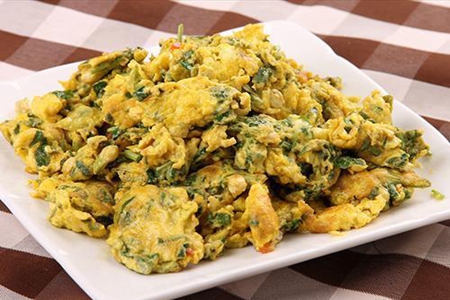 香椿炒鸡蛋的家常做法