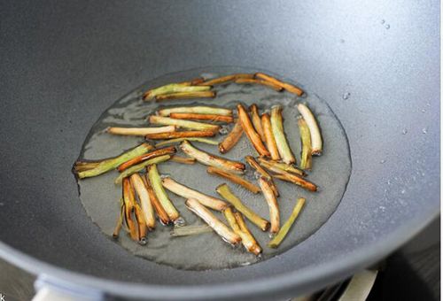 葱油拌面的做法大全