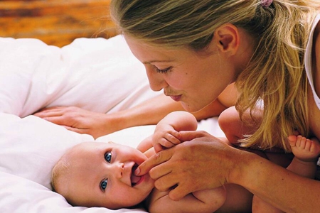 宝宝便秘怎么调理？宝妈们调整婴儿饮食结构