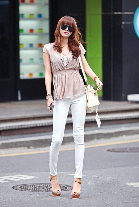 简单小上衣 春夏最炙手可热搭配单品