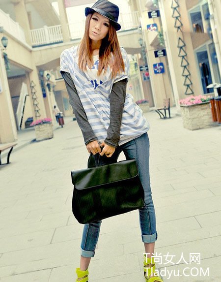 时尚MM 早秋两件套层次混搭