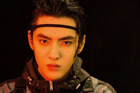 吴亦凡恋情曝光,女方大方承认恋情,表示会照顾好他