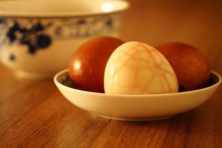 茶叶蛋怎么做才入味又好吃,这款茶香味茶叶蛋的做法及配料