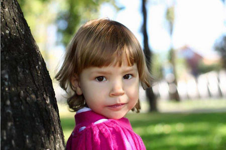 春季可以用艾灸身柱，可以帮助孩子增强抵抗力