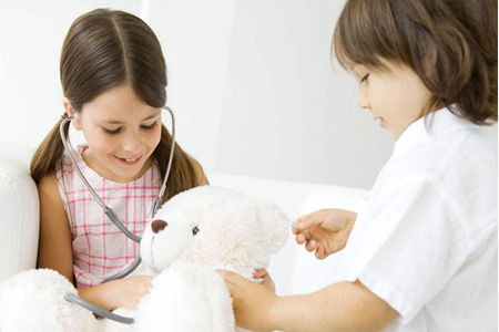 小孩子手脱皮是咋了?可能是身体健康出了问题