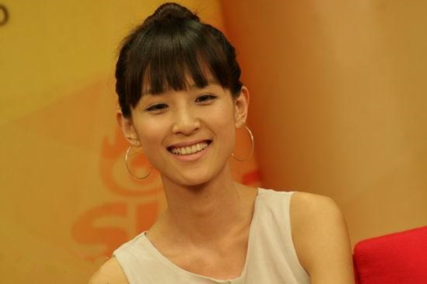 林宛瑜扮演者赵霁