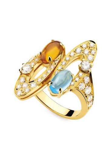 闪耀光芒双手摆脱寂寞,做夏季的焦点