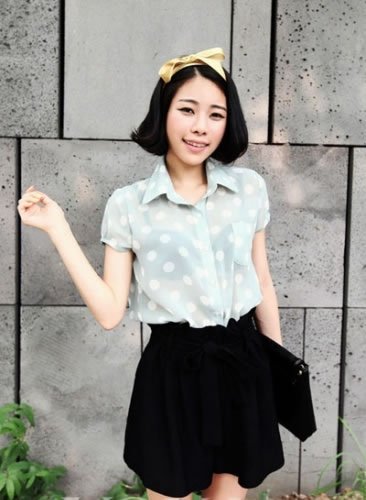 轻盈水感罩衫夏日不可或缺的百搭单品