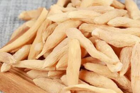 喉咙痛吃什么好?这五个食物多吃病好得快速