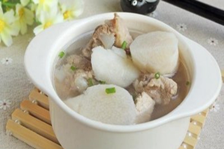 秋天适合喝什么汤,五种家常做法润肺解燥