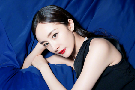 杨幂刘恺威离婚后正式分家?女方45亿男方却5亿身家?