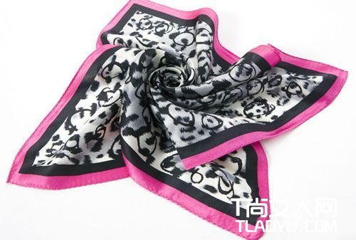 魅力柔情丝巾 郊游化身气质小仙女