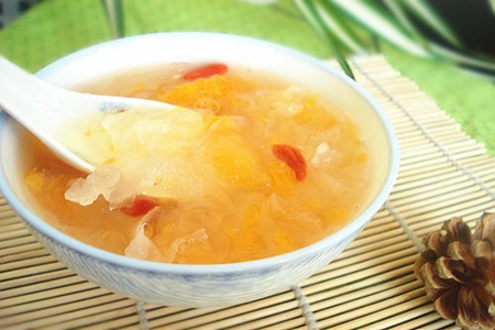 银耳汤的做法,这四个技巧营养又健康