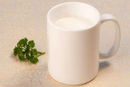 更年期容易失眠怎么办?这五种食物能缓解失眠效果