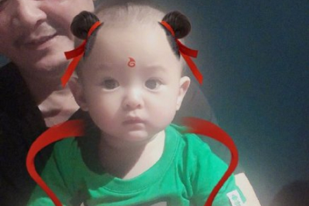 谐星沈腾儿子正面照曝光,小沈腾哪吒造型颜值不输星二代