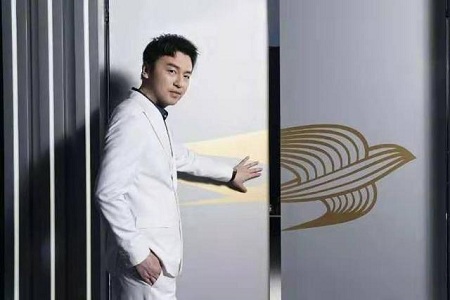 低情商雷佳音吐槽汤唯影响入戏,汤唯听后当场落泪惹人怜