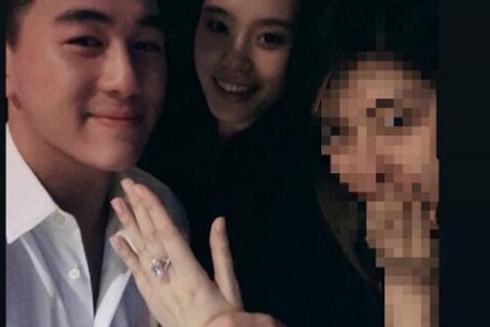 赌王儿子何猷君求婚奚梦瑶婚戒曝光,LV制作被狂“土”嘲