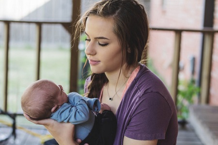 诈尸式育儿太扎心,简直比丧偶更可怕