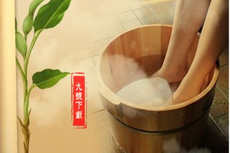 女性月经期间泡脚有什么好处？这些养生知识女孩需悉知