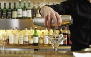 热辣长夜的七款夏日鸡尾酒