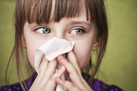 鼻炎会导致人变丑，治疗鼻炎就要从忌口开始