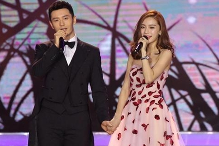 黄晓明为baby庆生,力破离婚传言,亲昵喊话“媳妇儿”