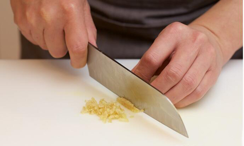 韩国冷面的做法大全及冷面汤的正宗调配法