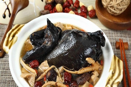 秋日养生汤做法,多喝养精气血精神满满