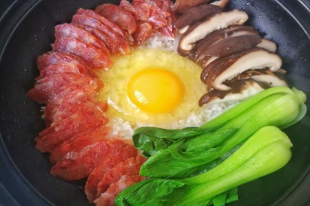 煲仔饭怎么做才好吃?家常煲仔饭的做法鲜香味美