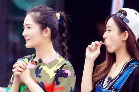 谢娜赵丽颖共同联袂，长篇电视剧《还锁记》表演完毕