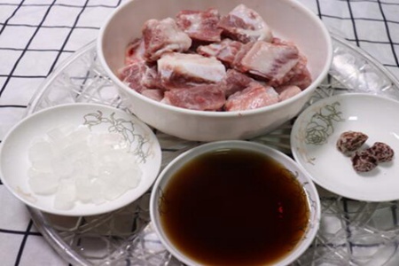 糖醋排骨的做法,这道糖醋排骨的做法步骤酸甜可口