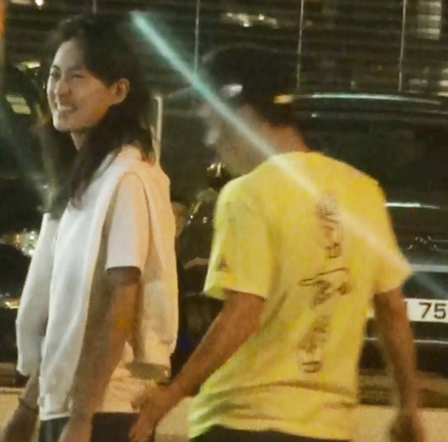 陈冠希新女友照片曝光