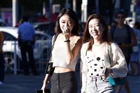 春季失眠女性多接地气，脾胃就算躺着也能赢