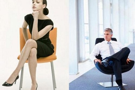 女人翘二郎腿的危害,想大腿变瘦就敲风市穴