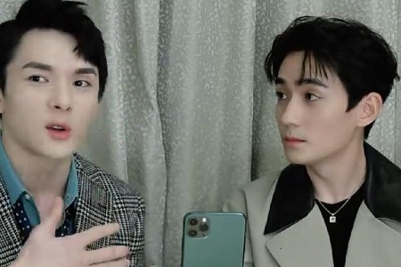 李佳琪朱一龙直播 卖货达人疯狂卖货朱一龙却静坐成画