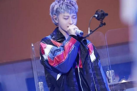 归国四子黄子韬宣布退出微博 为何全能型人才却不温不火