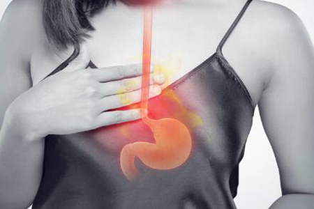 反流性食道炎什么症状?这五个症状千万别无视拖成癌症