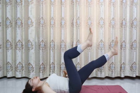 产后修复的动作有哪些?学会这些动作恢复少女身材