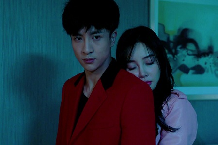 李小璐复出便偷偷关注薛之谦,难道是另有隐情?