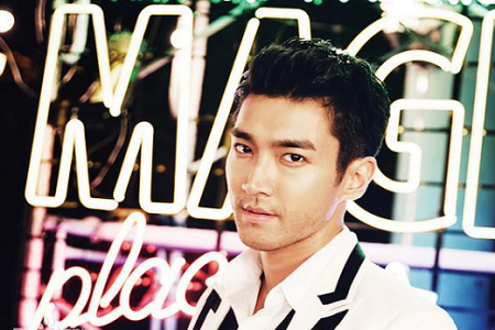 SJ成员崔始源“作死”,点赞香港暴力不当言论遭封杀