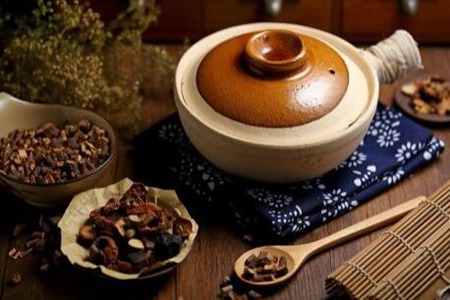 经期可以喝中药吗?经期服用中药时注意事项