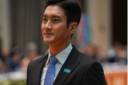 SJ成员崔始源“作死”,点赞香港暴力不当言论遭封杀