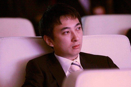 富二代王思聪房祖名聚餐，网友酸道：“别这么低调！”