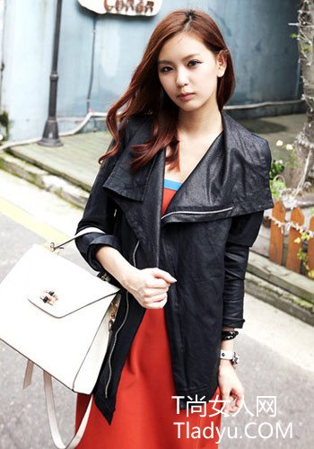 初秋街头风性感Queen