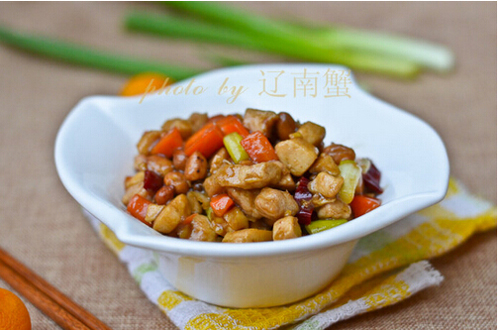 宫保鸡丁的家常做法